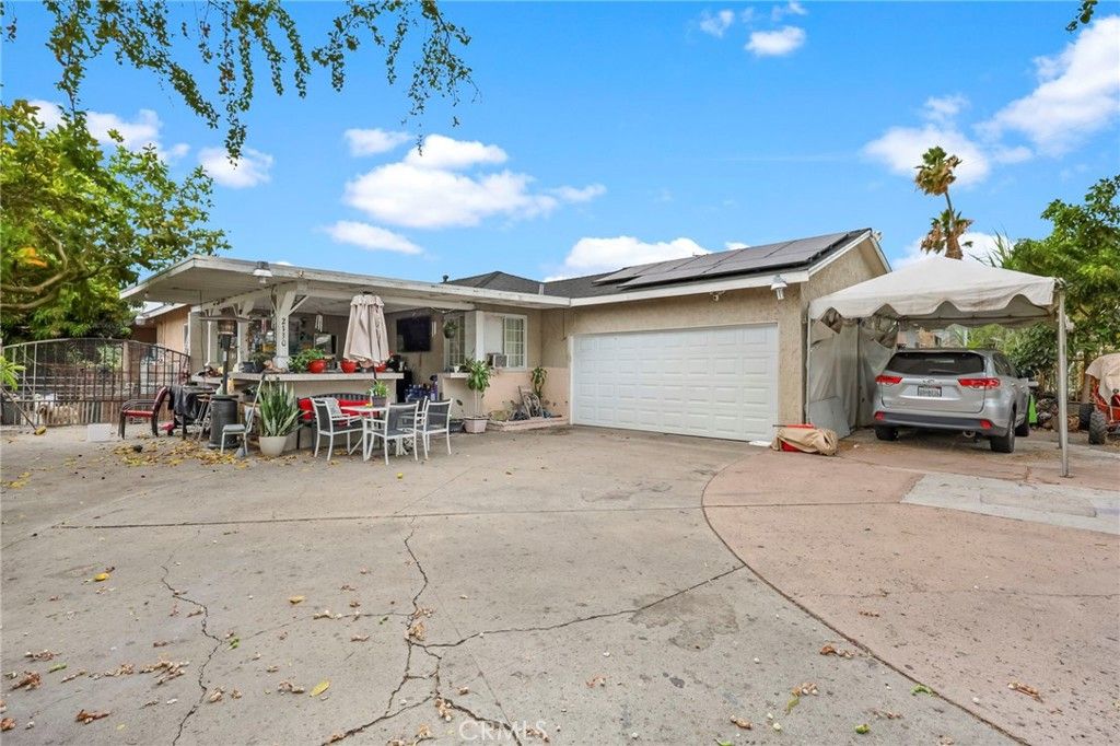 2130 W 12th, Santa Ana, CA 92703 — exterior