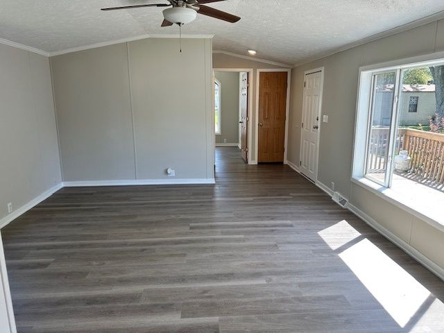 1319 Nicole Lane, Sandwich, IL 60548