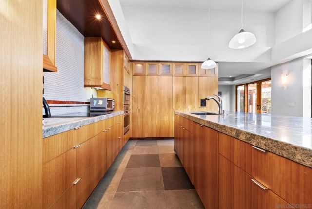 684 Margarita Ave, Coronado, CA 92118