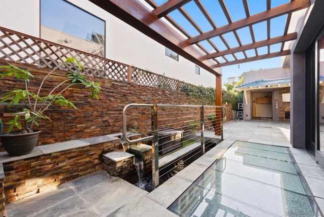 684 Margarita Ave, Coronado, CA 92118