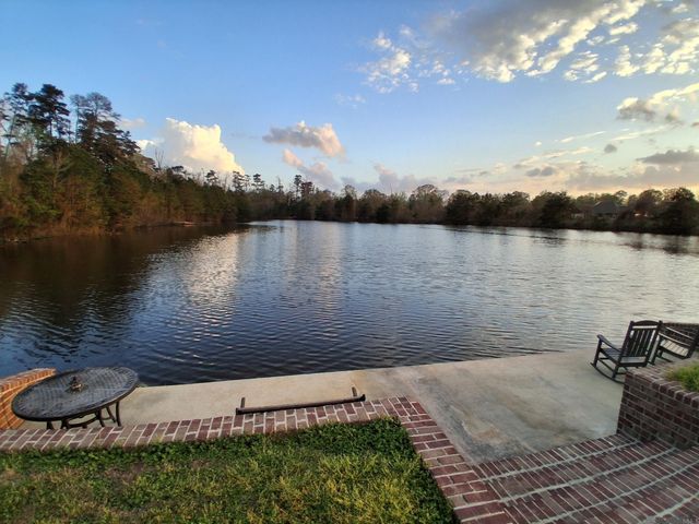 30857 Creek Valley Dr, Denham Springs, LA 70726