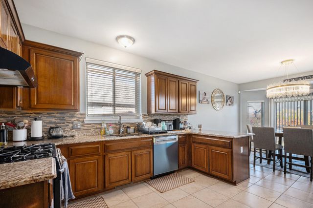 47376 Hidden Meadows Drive, Macomb, MI 48044