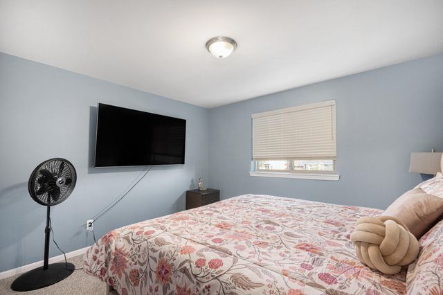 47376 Hidden Meadows Drive, Macomb, MI 48044