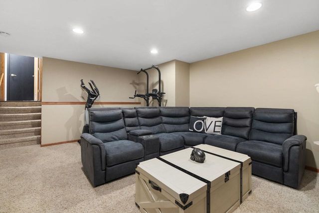 3833 Mammoth Trail, Madison, WI 53719