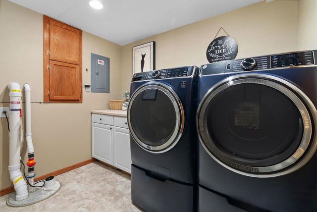 3833 Mammoth Trail, Madison, WI 53719