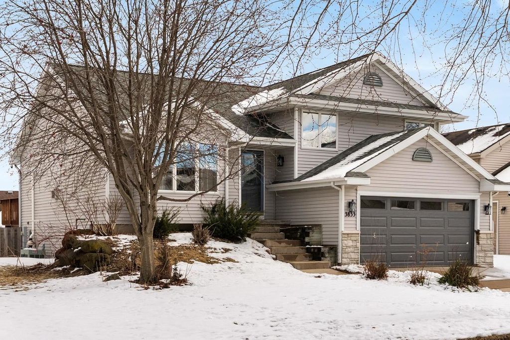 3833 Mammoth Trail, Madison, WI 53719