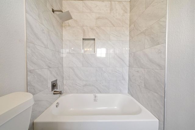 5534 Eskridge Street 4, Houston, TX 77023