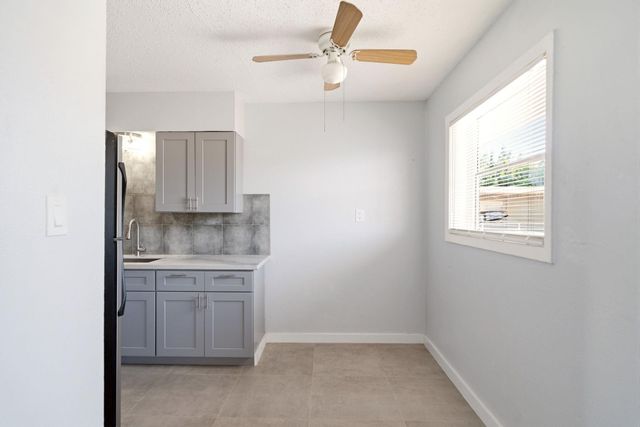 5534 Eskridge Street 4, Houston, TX 77023