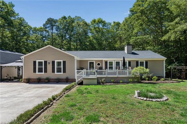 9006 Indian RD, Gloucester, VA 23061