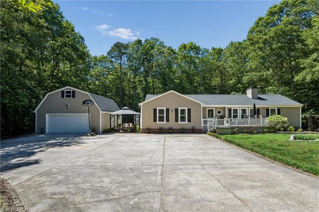 9006 Indian RD, Gloucester, VA 23061