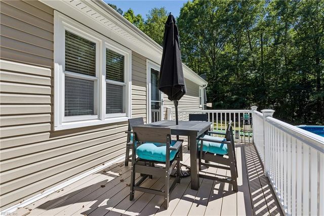 9006 Indian RD, Gloucester, VA 23061