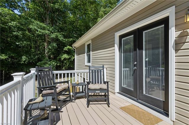 9006 Indian RD, Gloucester, VA 23061