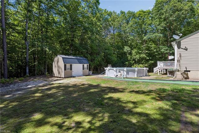 9006 Indian RD, Gloucester, VA 23061