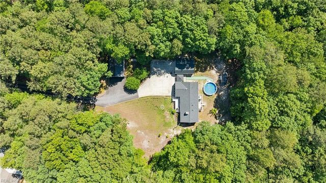 9006 Indian RD, Gloucester, VA 23061