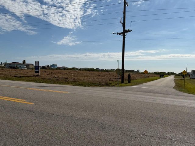 1236 Highway 87, Crystal Beach, TX 77650