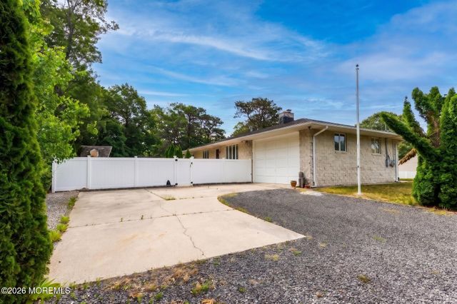 1326 Leguene Avenue, Forked River, NJ 08731