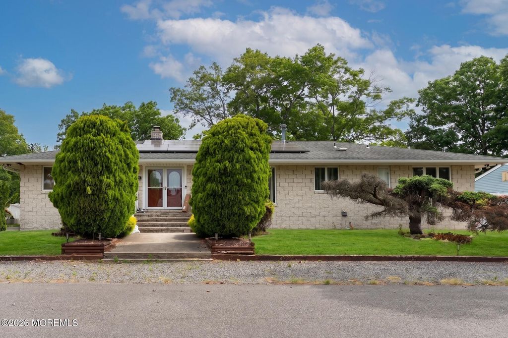 1326 Leguene Avenue, Forked River, NJ 08731