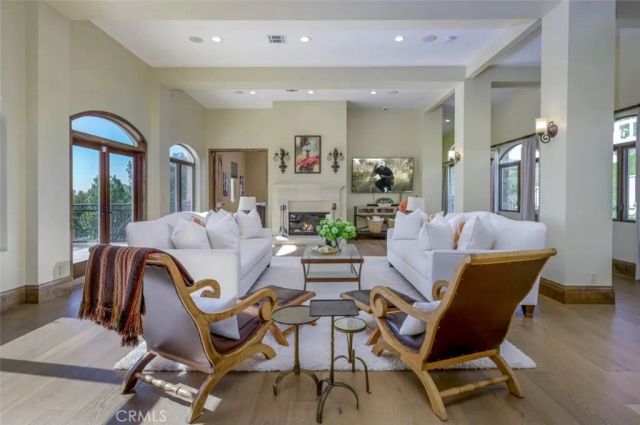16186 PETERSON Drive, Whittier, CA 90605
