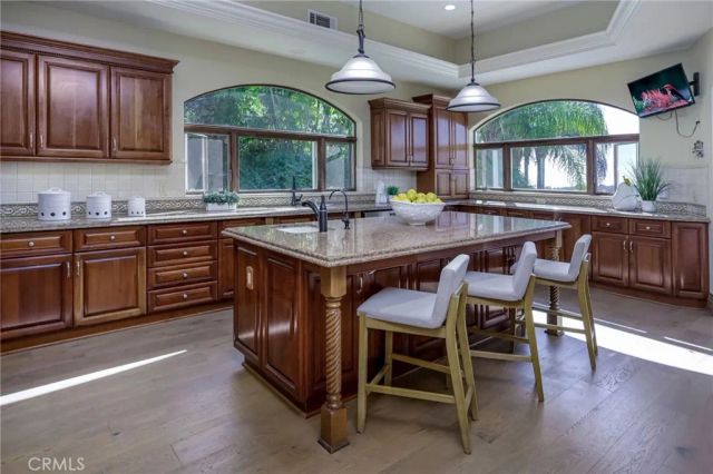 16186 PETERSON Drive, Whittier, CA 90605