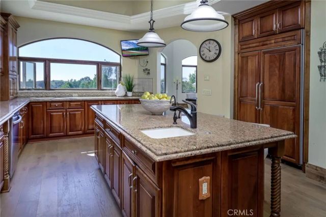 16186 PETERSON Drive, Whittier, CA 90605
