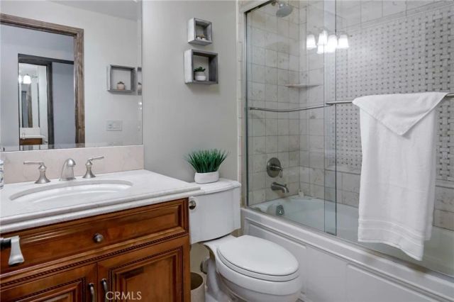 16186 PETERSON Drive, Whittier, CA 90605