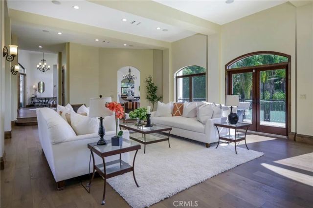 16186 PETERSON Drive, Whittier, CA 90605