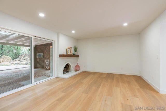 5790 Lone Star Dr, San Diego, CA 92120