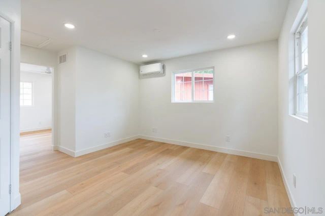 5790 Lone Star Dr, San Diego, CA 92120