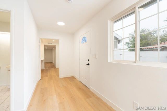 5790 Lone Star Dr, San Diego, CA 92120
