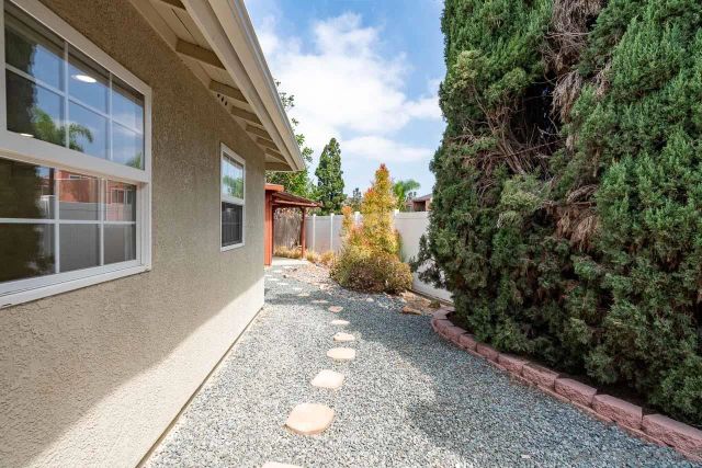 5790 Lone Star Dr, San Diego, CA 92120