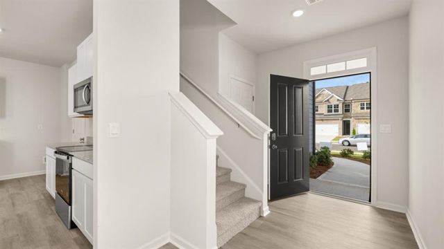 4432 Manor Hill Drive, Union City, GA 30291