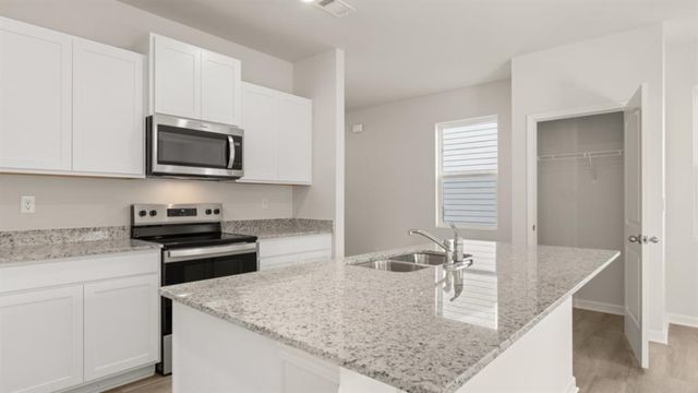 4432 Manor Hill Drive, Union City, GA 30291