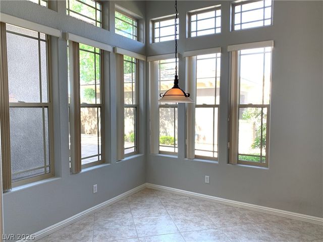 27 Plum Hollow Drive, Henderson, NV 89052