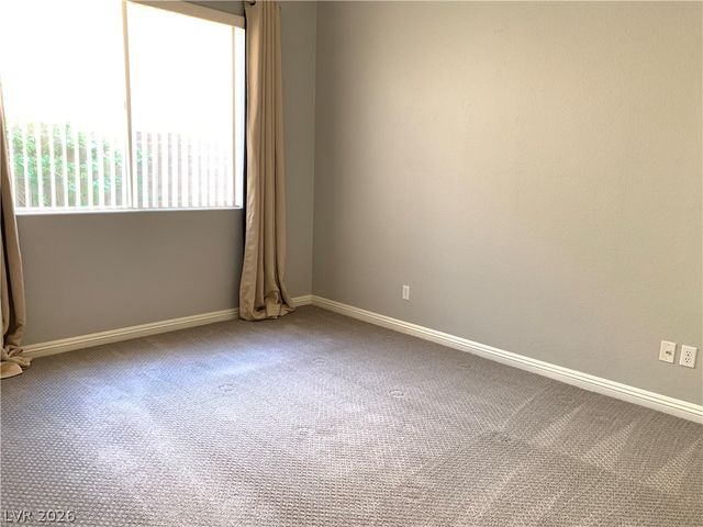 27 Plum Hollow Drive, Henderson, NV 89052