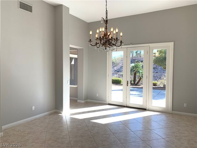 27 Plum Hollow Drive, Henderson, NV 89052