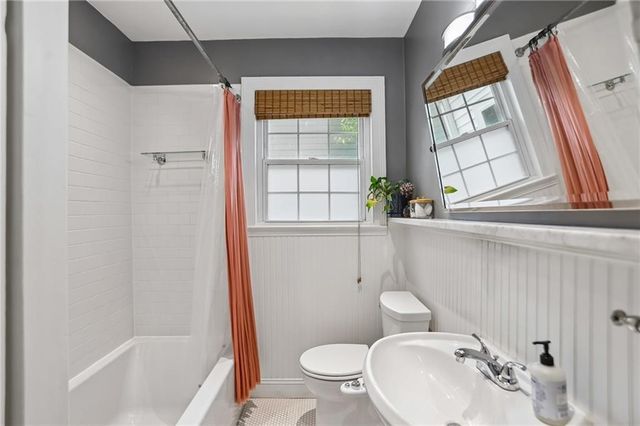 240 Sisson Avenue NE, Atlanta, GA 30317