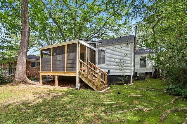 240 Sisson Avenue NE, Atlanta, GA 30317