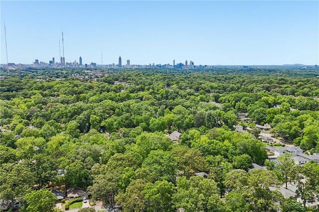 240 Sisson Avenue NE, Atlanta, GA 30317