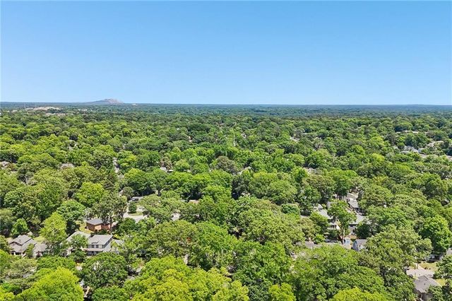 240 Sisson Avenue NE, Atlanta, GA 30317