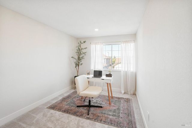 5050 Lakeview Cir, Fairfield, CA 94534