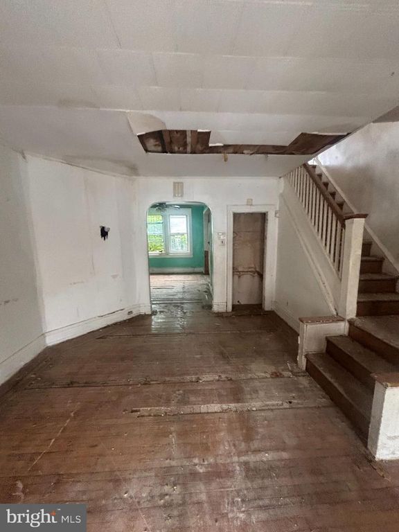 5616-00 WINDSOR AVE, PHILADELPHIA, PA 19143 — photo 2