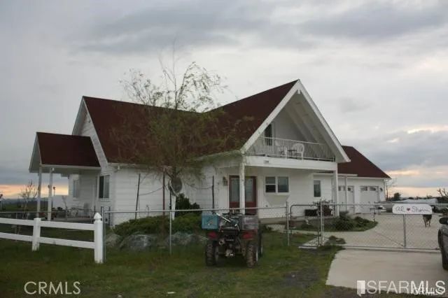 390 Knob Hill Avenue, Oroville, CA 95966