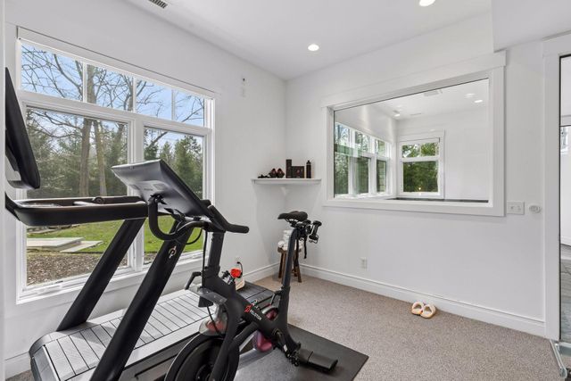 2112 Meeting Street, Minnetonka, MN 55391