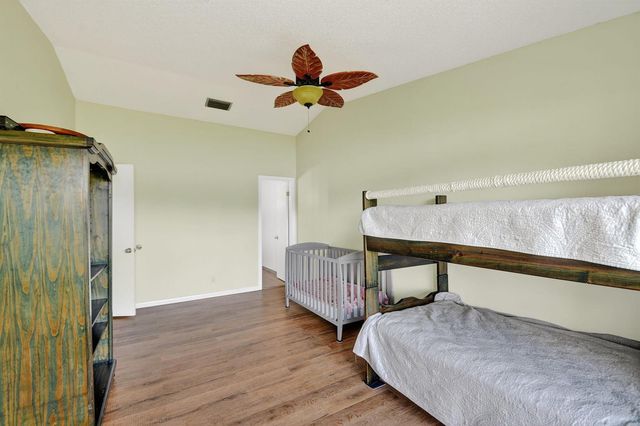 20 Camden Lane, Boynton Beach, FL 33426