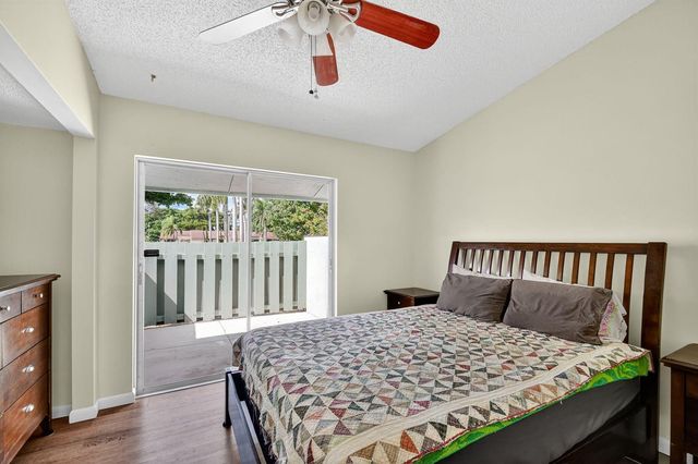 20 Camden Lane, Boynton Beach, FL 33426