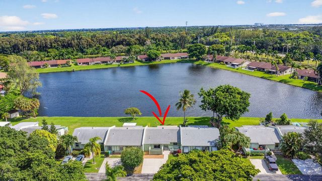20 Camden Lane, Boynton Beach, FL 33426