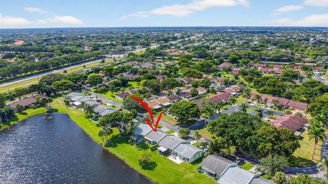 20 Camden Lane, Boynton Beach, FL 33426
