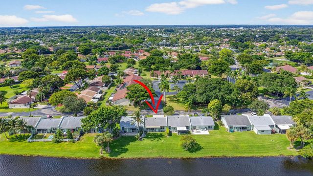 20 Camden Lane, Boynton Beach, FL 33426