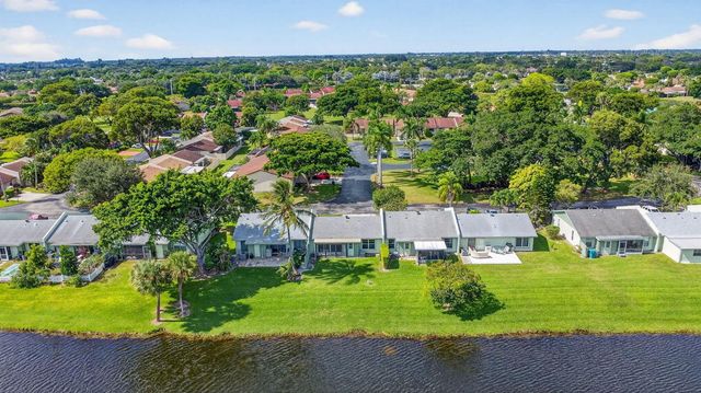20 Camden Lane, Boynton Beach, FL 33426