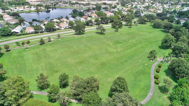 20 Camden Lane, Boynton Beach, FL 33426